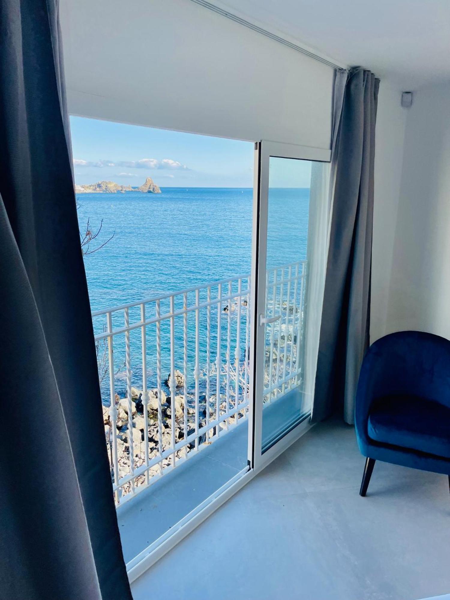 La Finestra Sul Mare Villa Aci Castello Eksteriør billede
